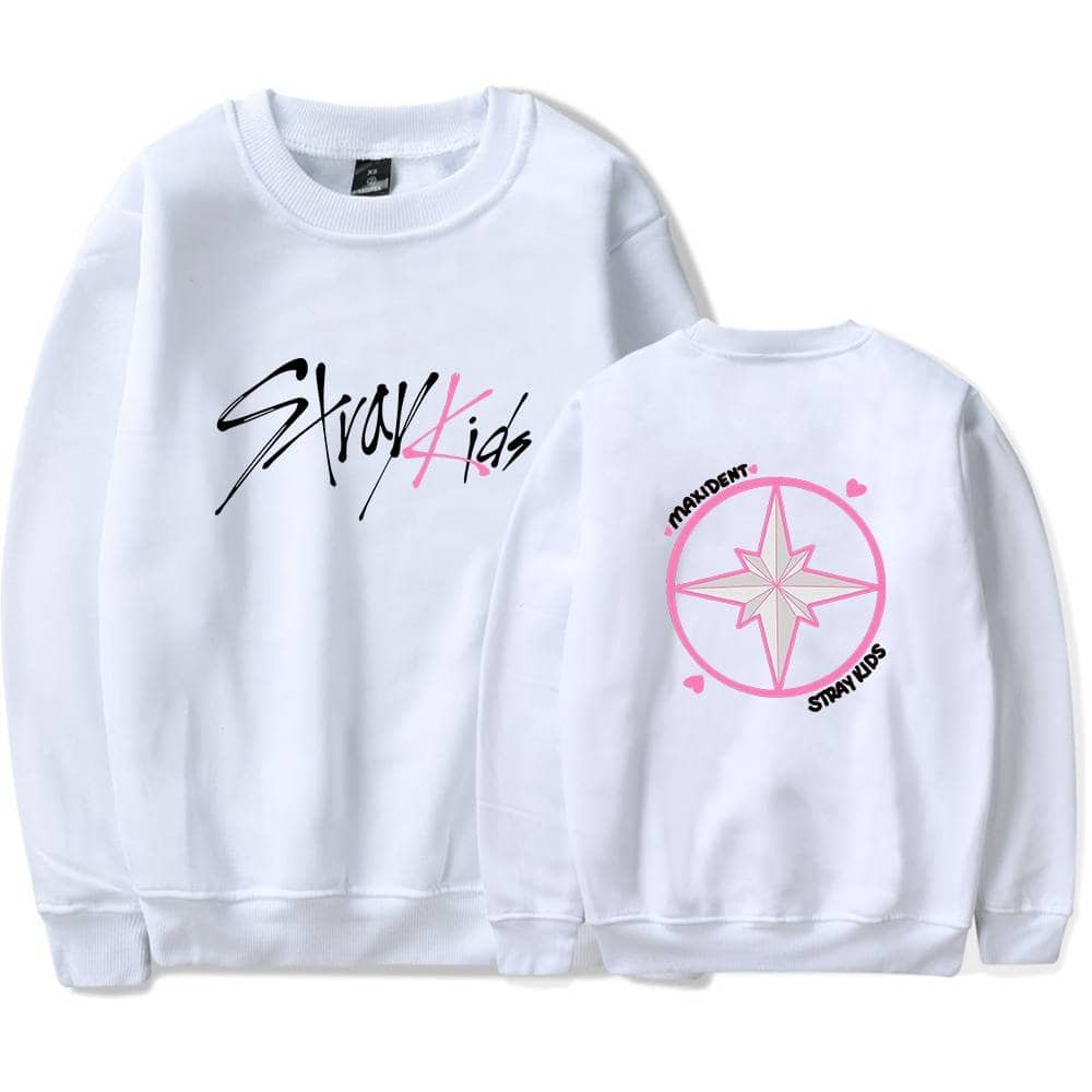 Stylish white K-pop fandom sweatshirt with "Stray Kids" graphic and pink star logo. Perfect for K-pop fans and music lovers.