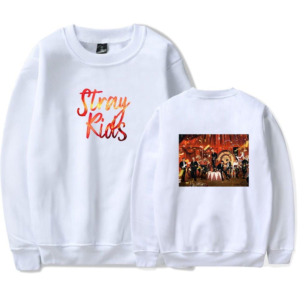 Colorful "Stray Kids" graphic sweatshirt with a band photo on the back, perfect for K-pop fans.